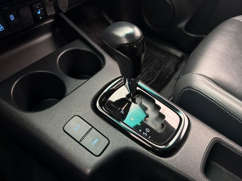 Toyota Hilux bild 30