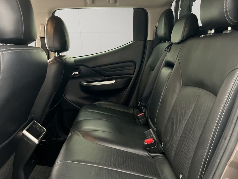 Mitsubishi L200 bild 34