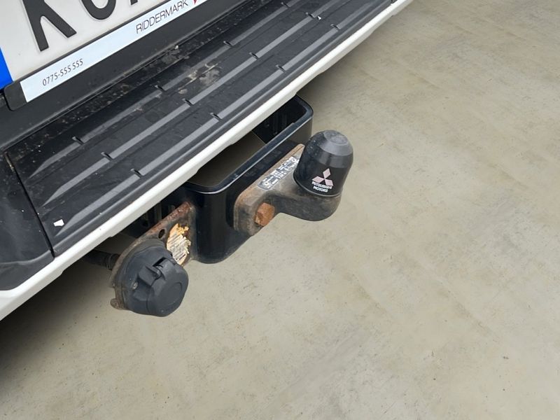 Mitsubishi L200 bild 28