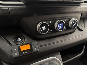 Renault Trafic bild 23