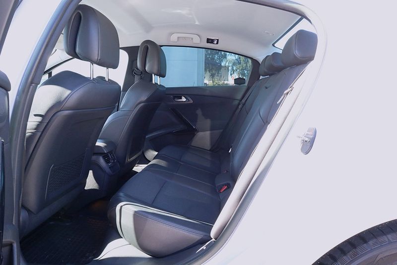 Peugeot 508 bild 15
