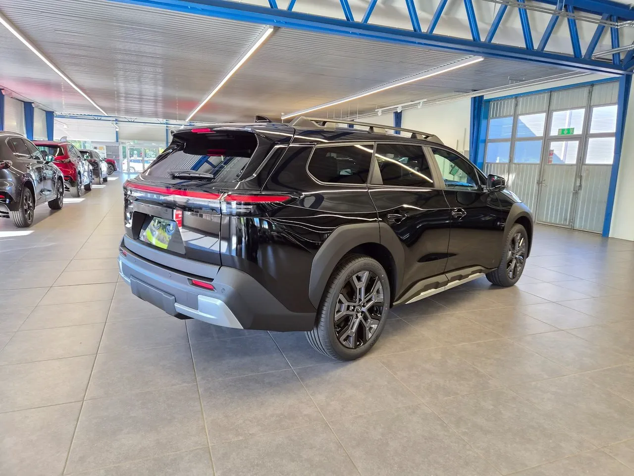 Vehicle image 3