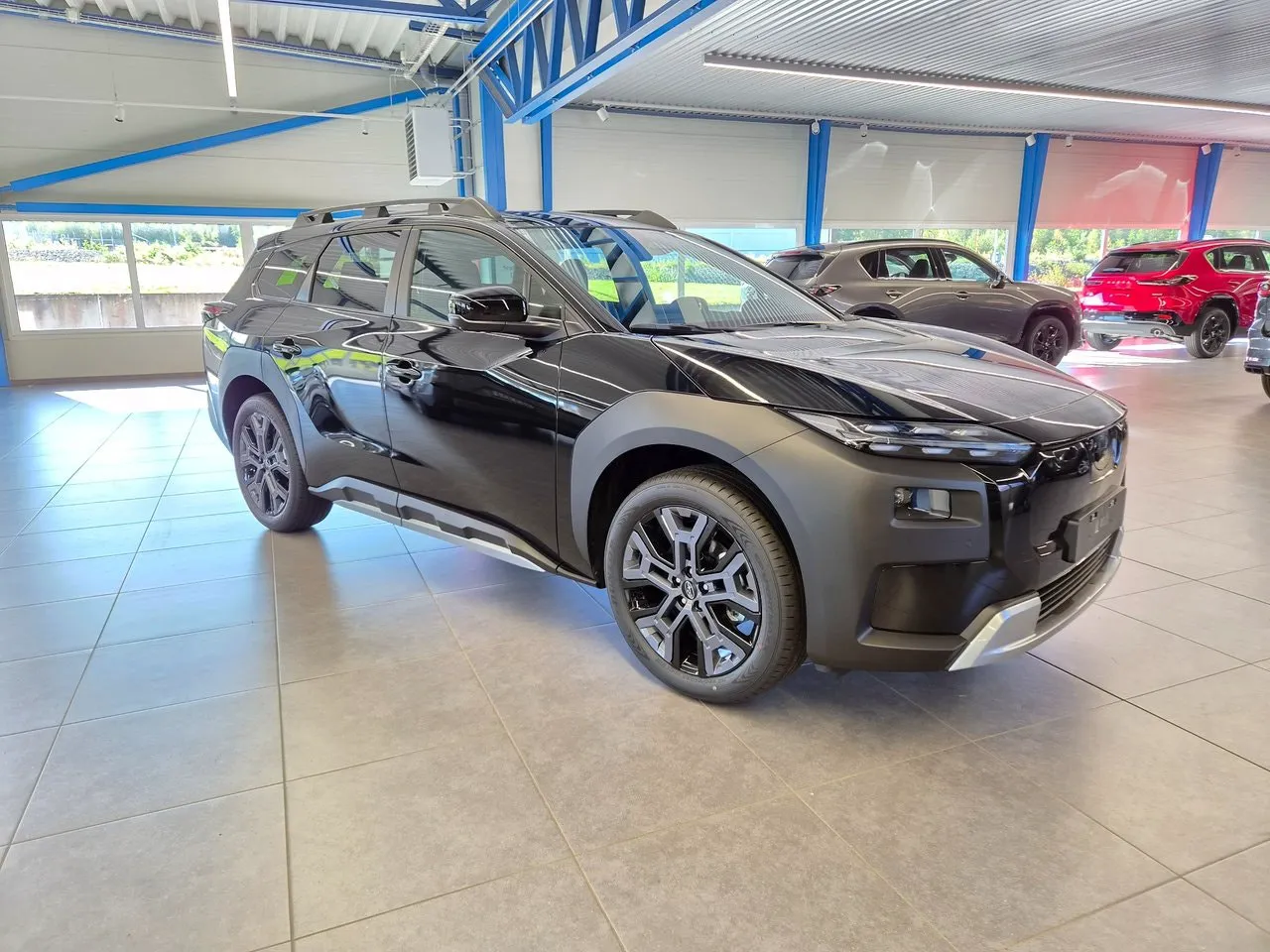 Vehicle image 5
