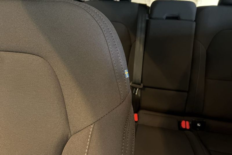 Volvo EX40 bild 19