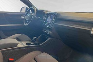 Volvo EX40 bild 10