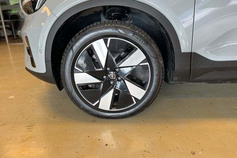 Volvo EX40 bild 13