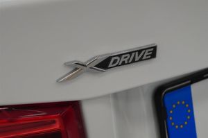 BMW 320 bild 15
