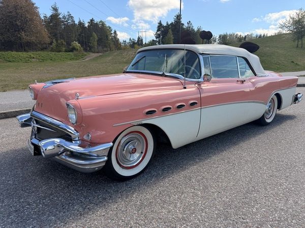 Buick Roadmaster Convertible 5.3 V8 - 1956