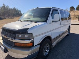 Chevrolet Express bild 1