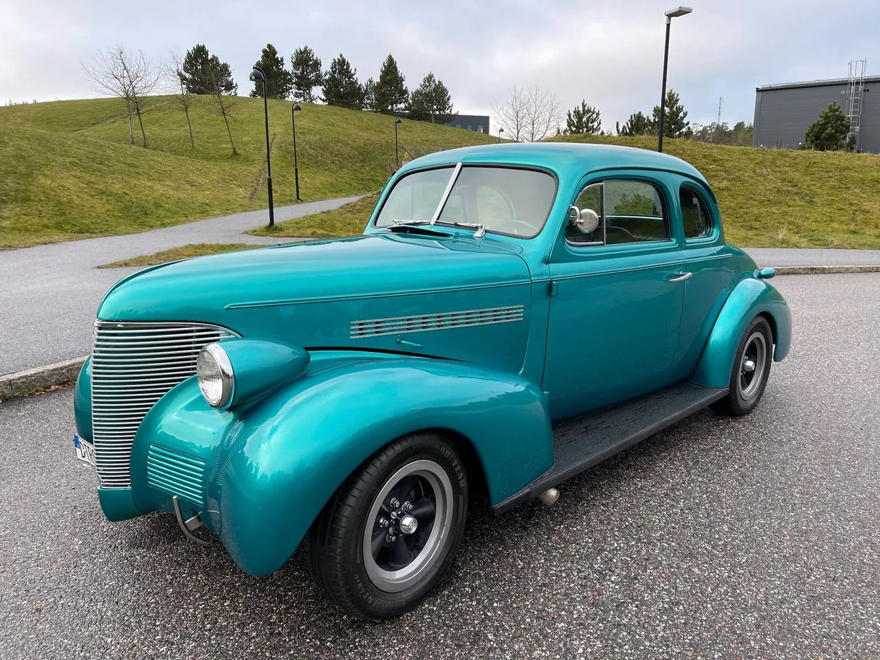 Vehicle image 1
