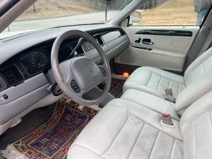 Lincoln Town Car bild 4