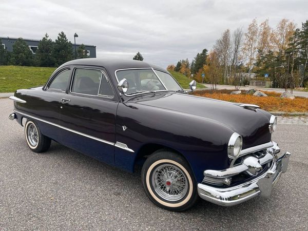 Ford Custom Deluxe Club Coupé 3.9 V8 Fordomatic - 1951