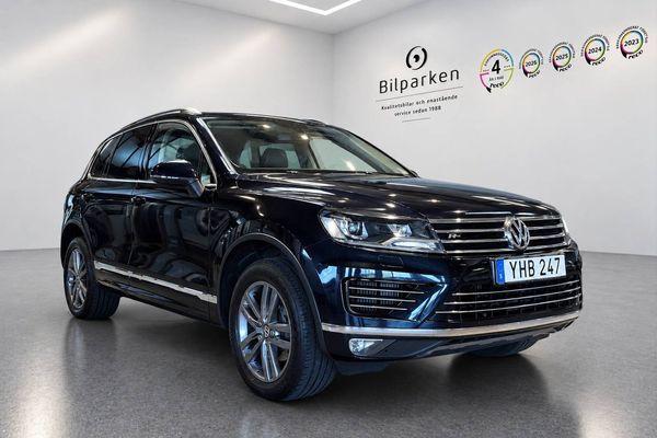 Volkswagen Touareg 3.0 V6 TDI 4Motion | R-Line | Värmare | 1-ägare | 204hk - 2017
