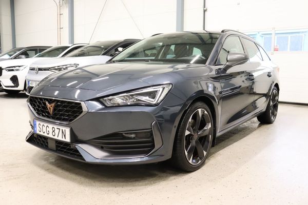 Cupra Leon Sportstourer 1.5 eTSI B-Kam Carplay Rattvärme 150hk - 2023