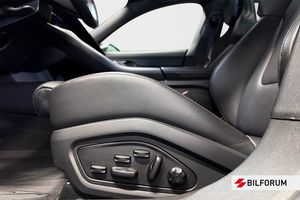 Porsche Taycan bild 18