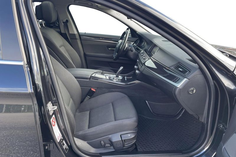 BMW 520 bild 15