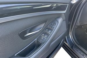 BMW 520 bild 19