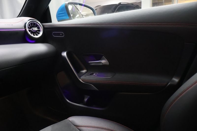 Mercedes CLA200 bild 23
