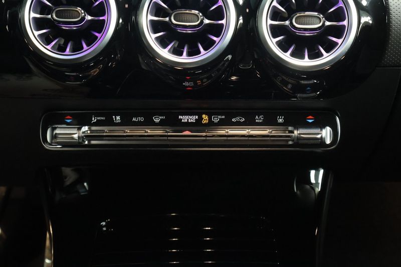 Mercedes CLA200 bild 20