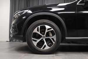 Mercedes GLC300 bild 5