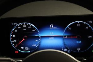 Mercedes EQB300 bild 19