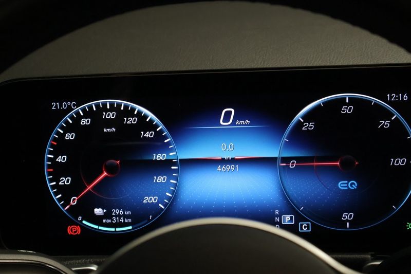 Mercedes EQB300 bild 19