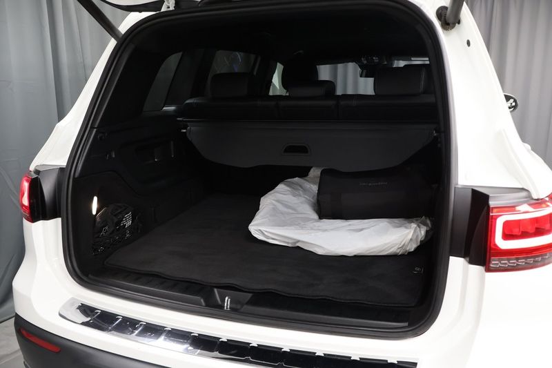 Mercedes EQB300 bild 13