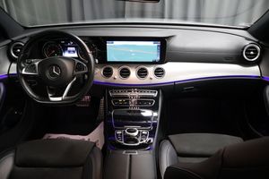 Mercedes E220 bild 14