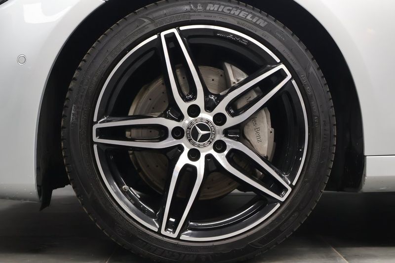 Mercedes E220 bild 6