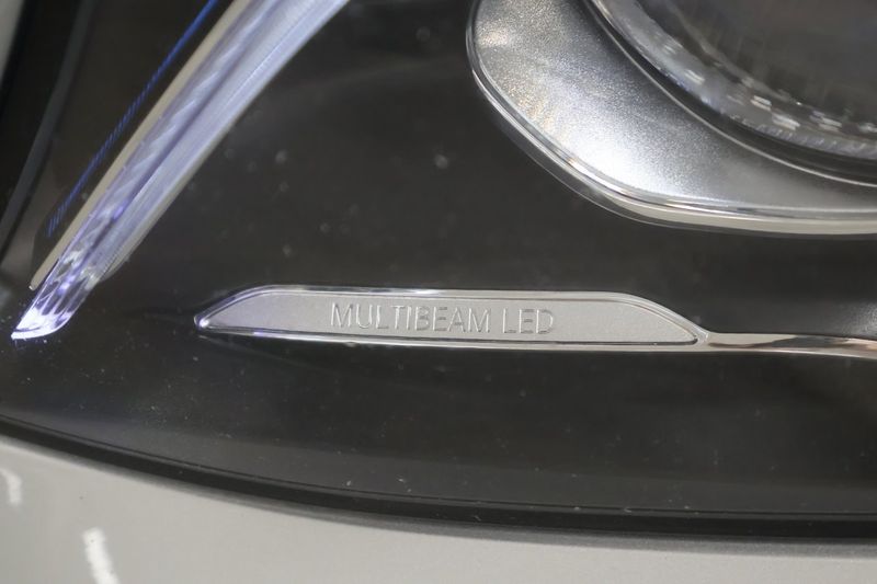 Mercedes E220 bild 9