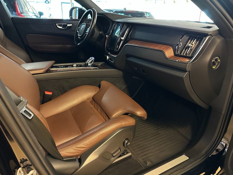 Volvo XC60 bild 7