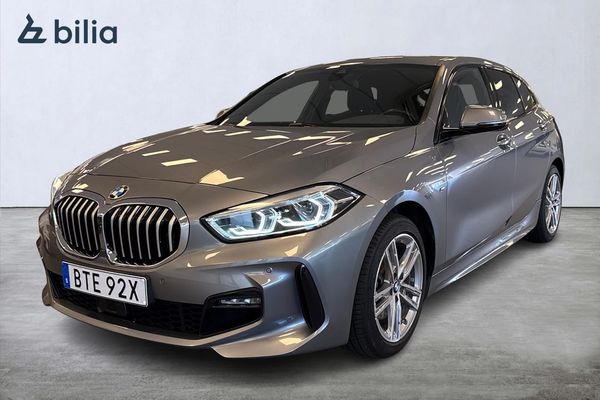 BMW 118 i M Sport / Adaptiv Farth / HIFI / Sensorer / Rattvärme - 2024