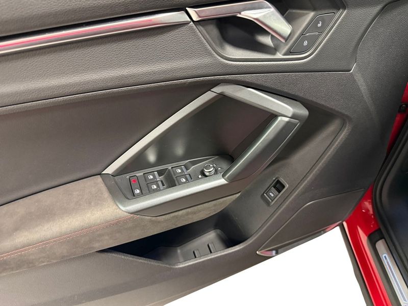 Audi Q3 bild 9