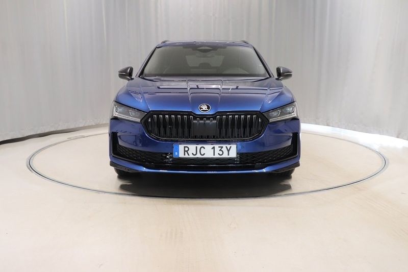 Skoda Superb bild 2