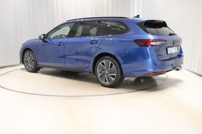 Skoda Superb bild 6