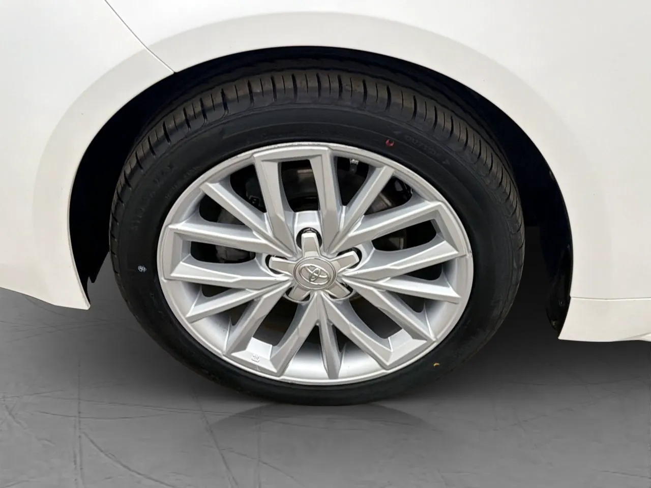 Vehicle image 22