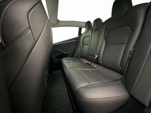 Tesla Model 3 bild 23