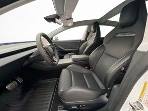 Tesla Model 3 bild 11