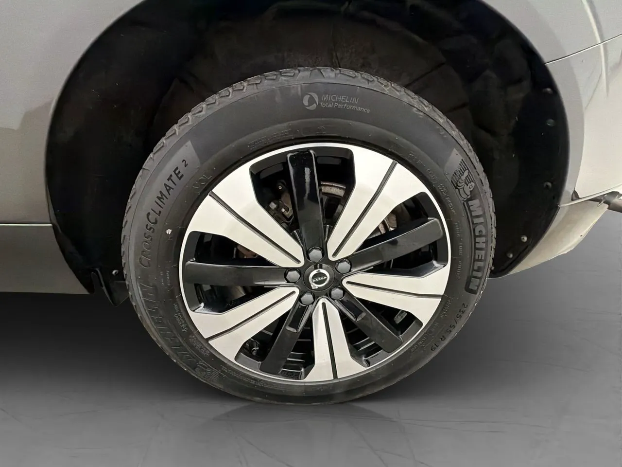 Vehicle image 31