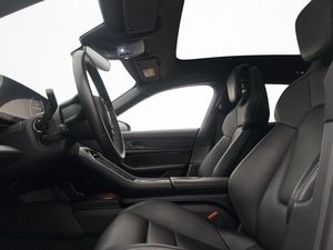 Porsche Taycan bild 15