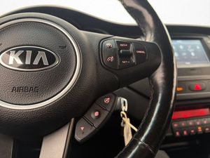 Kia Carens bild 12
