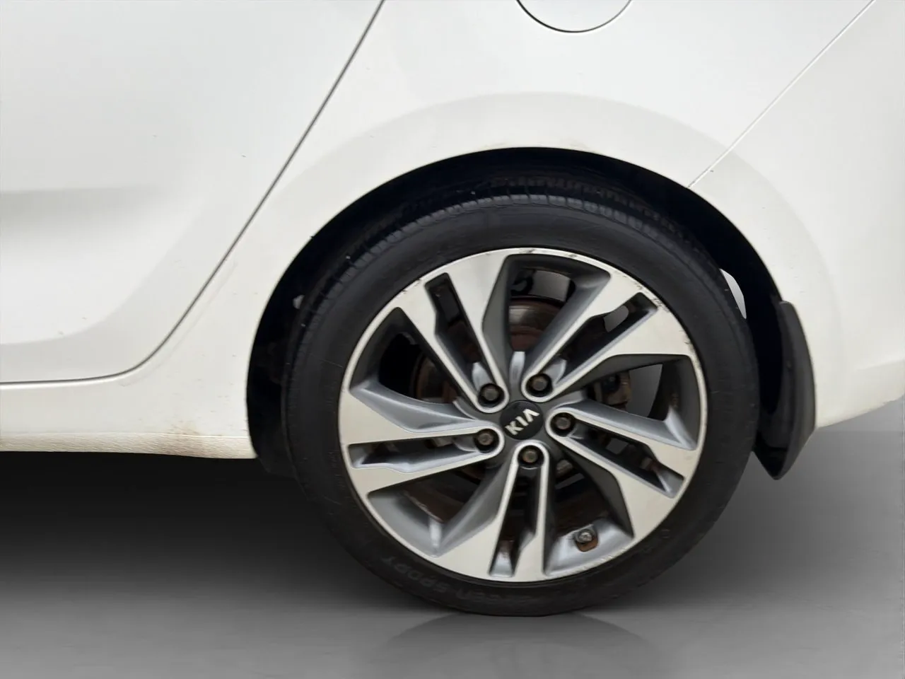 Vehicle image 20