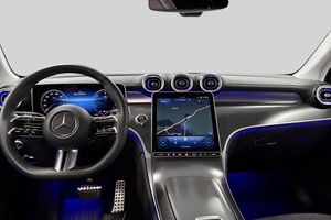 Mercedes GLC300 bild 7