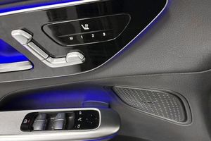 Mercedes GLC300 bild 17