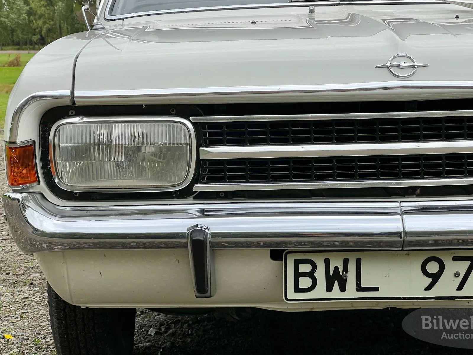 Vehicle image 50