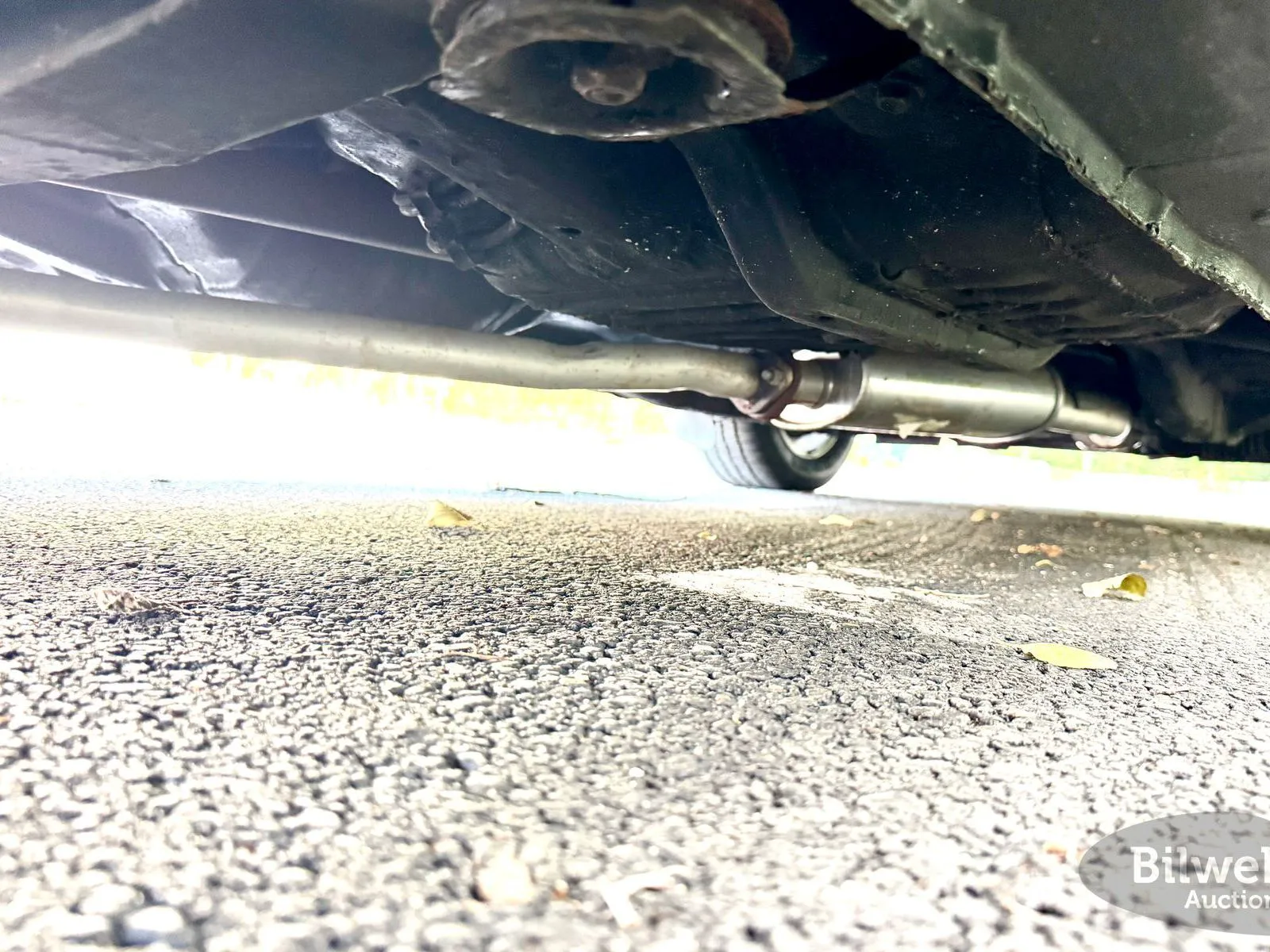 Vehicle image 116