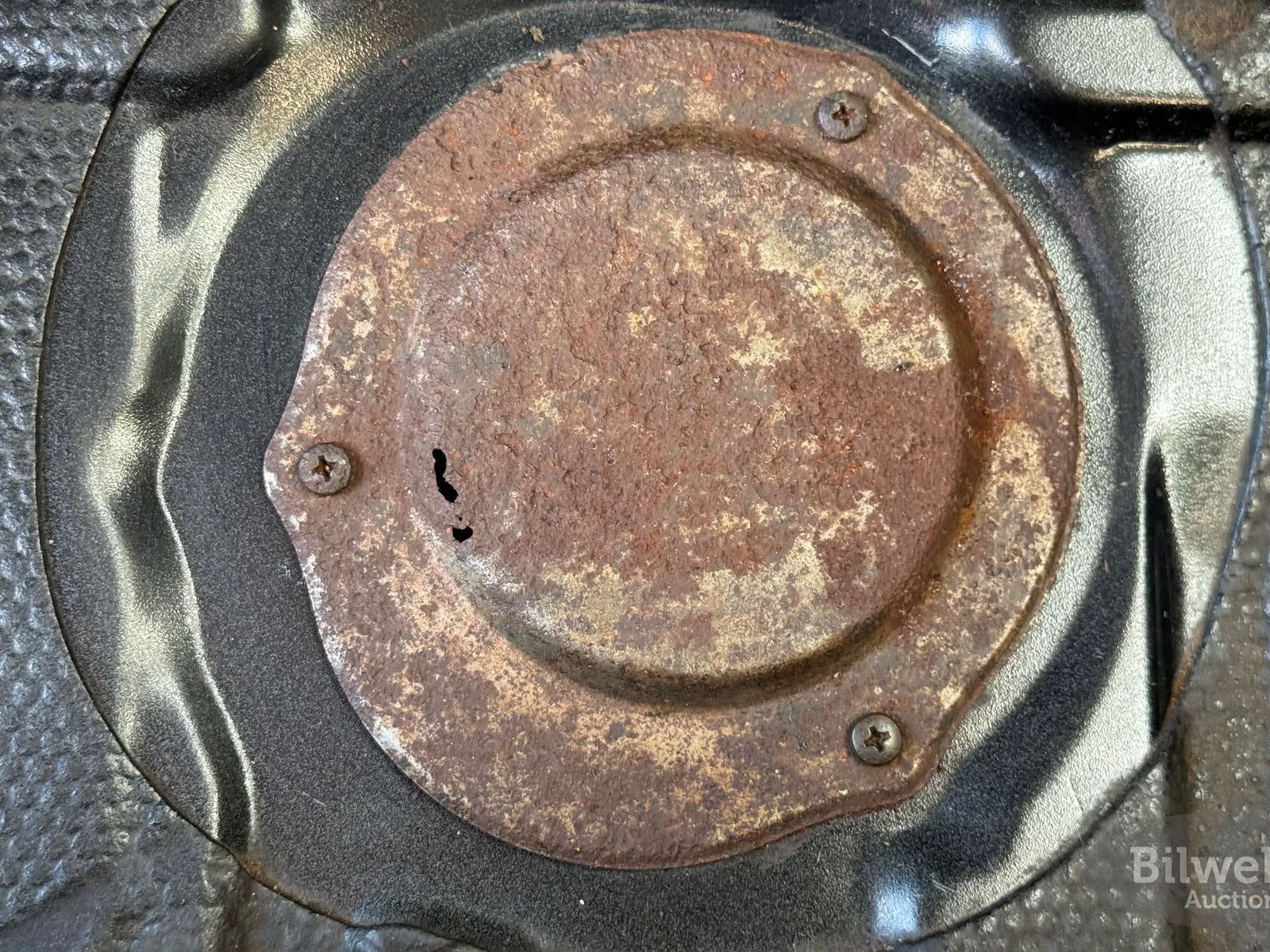 Vehicle image 70