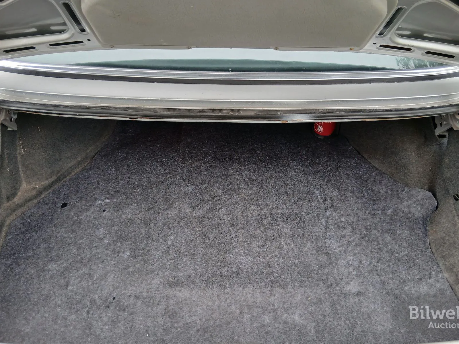Vehicle image 20