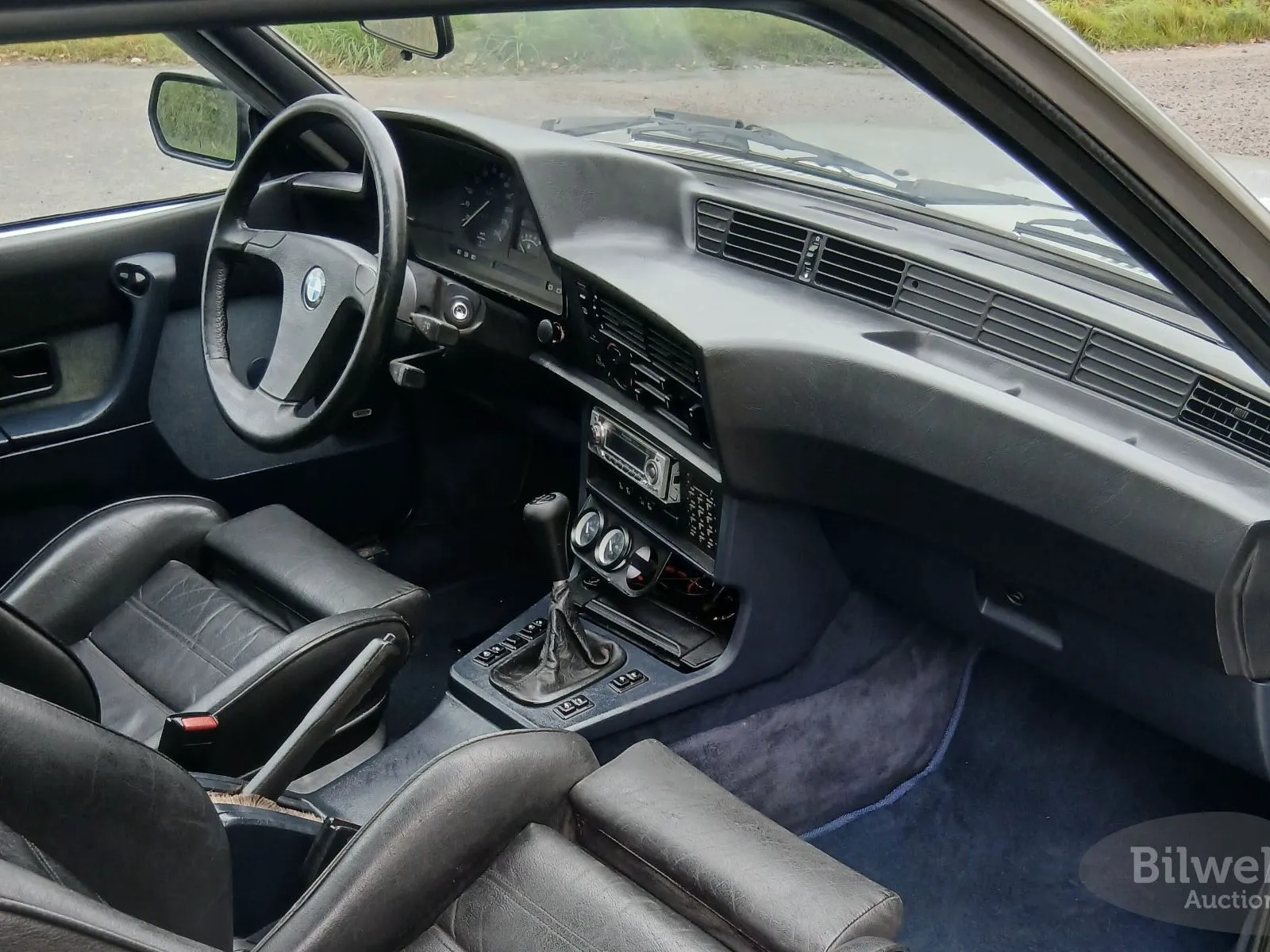 Vehicle image 46