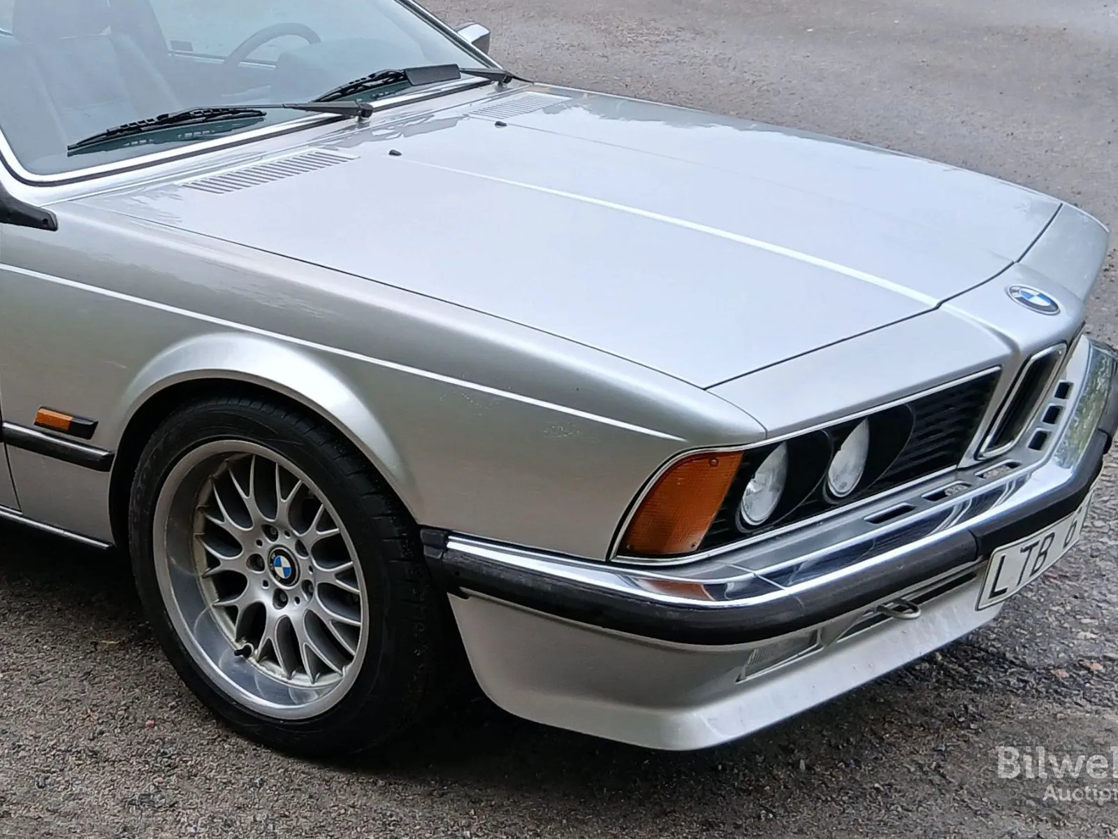 Vehicle image 37